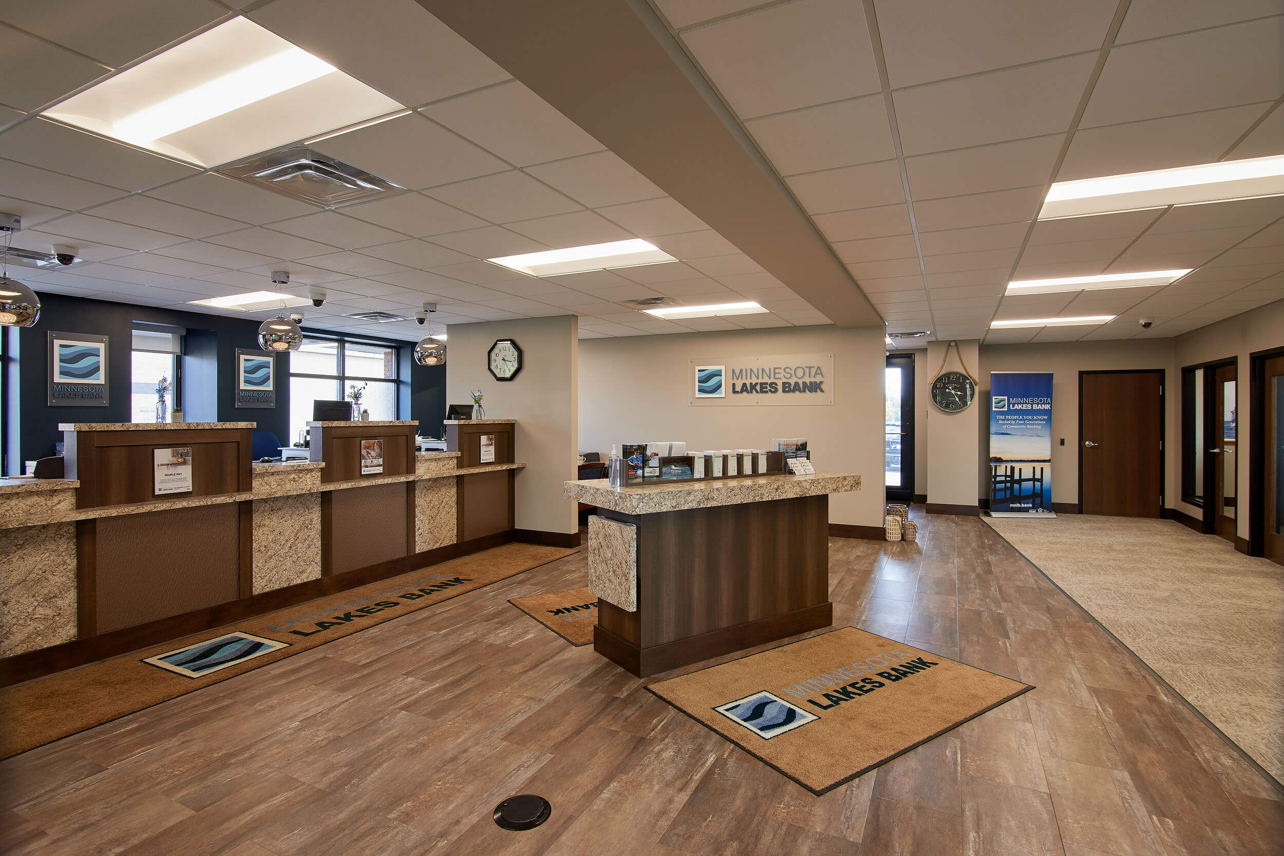 Minnesota Lakes Bank Mound Lobby